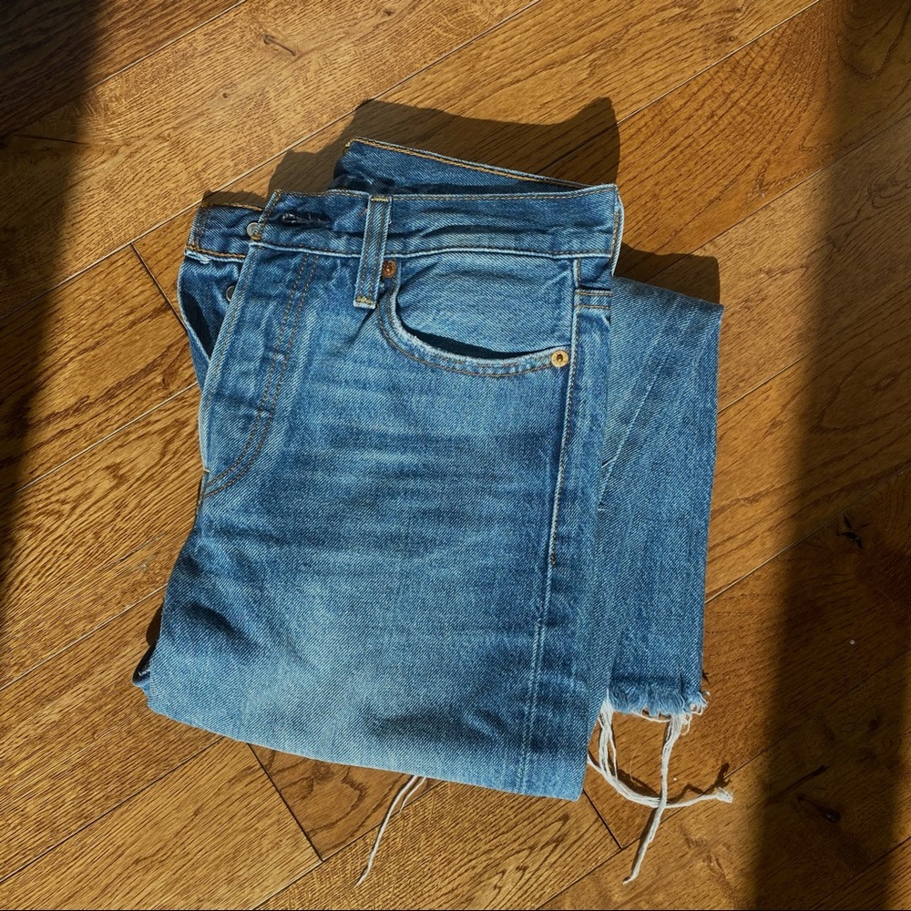 LAST CHANCE | Levi’s Straight Leg Jeans